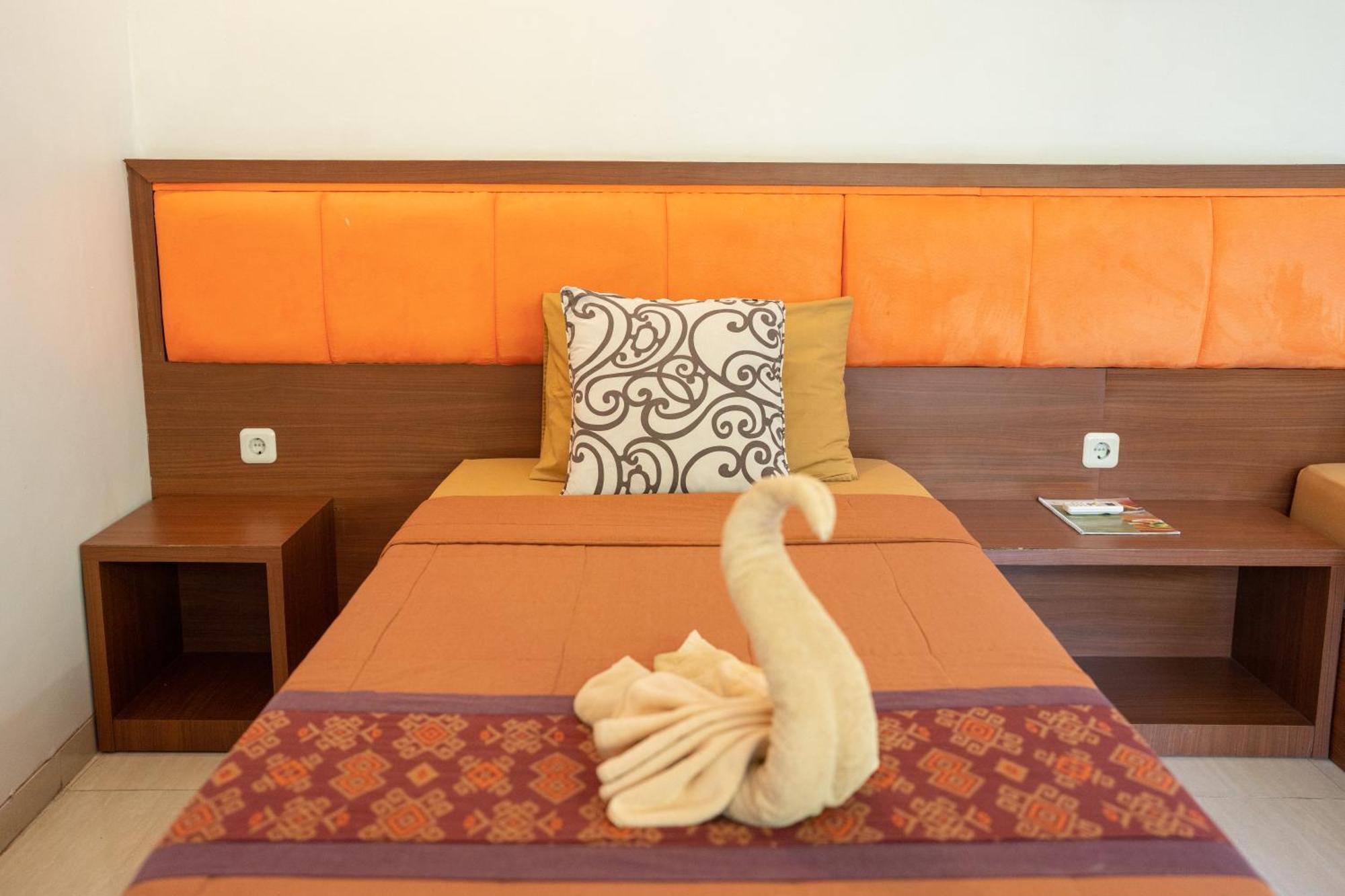 Adipana Bungalow-Balinese Room Ubud Dış mekan fotoğraf