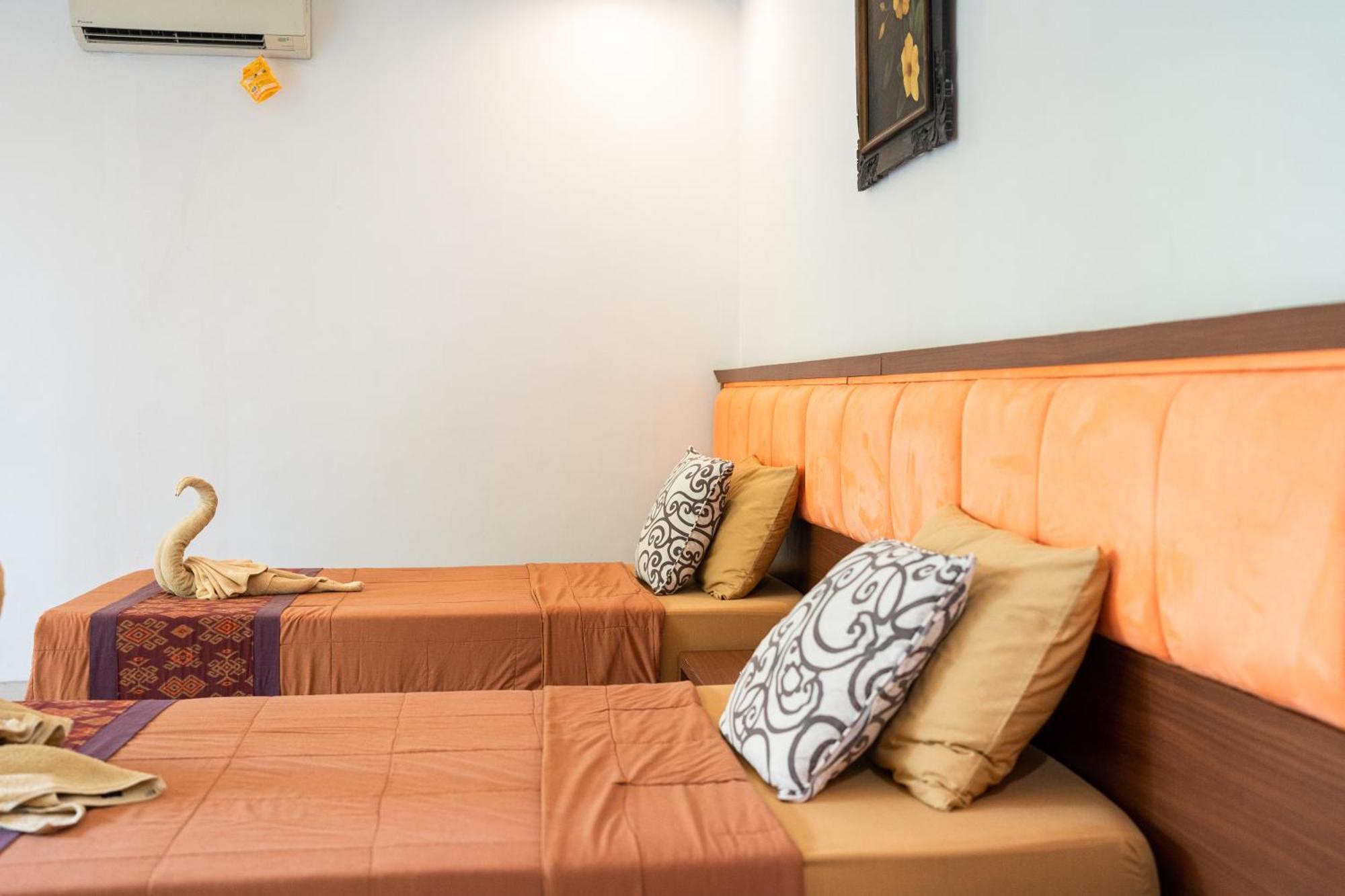 Adipana Bungalow-Balinese Room Ubud Dış mekan fotoğraf